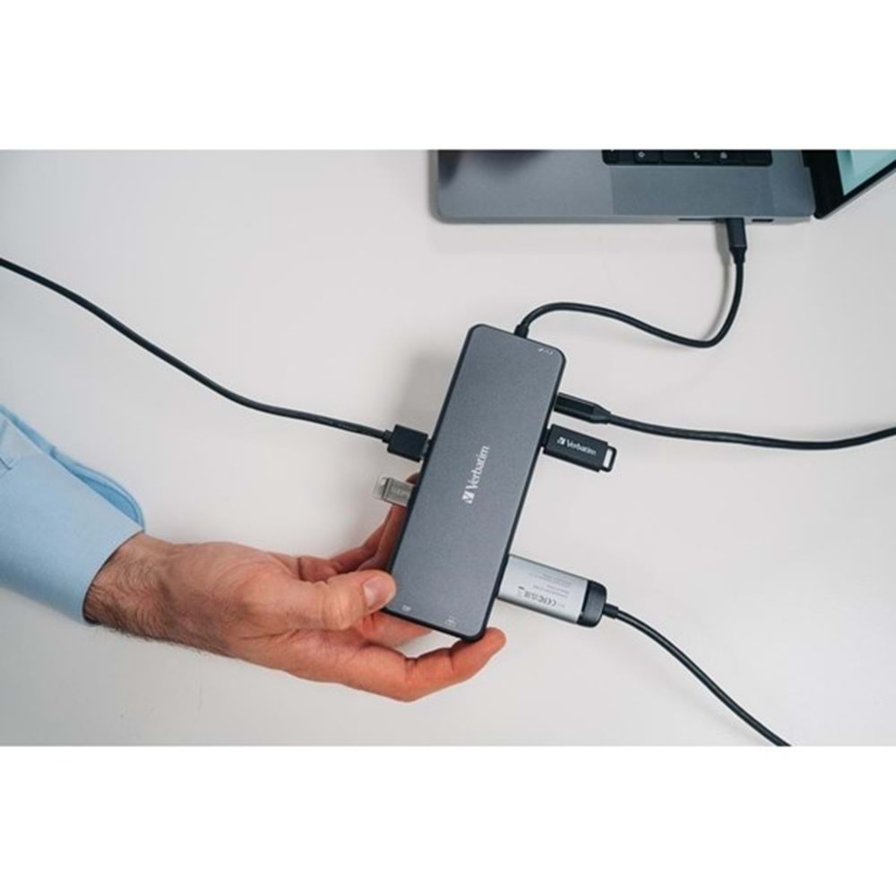 VERBATIM CMH-13 USB-C Pro Çok Bağlantı Noktalı Dock