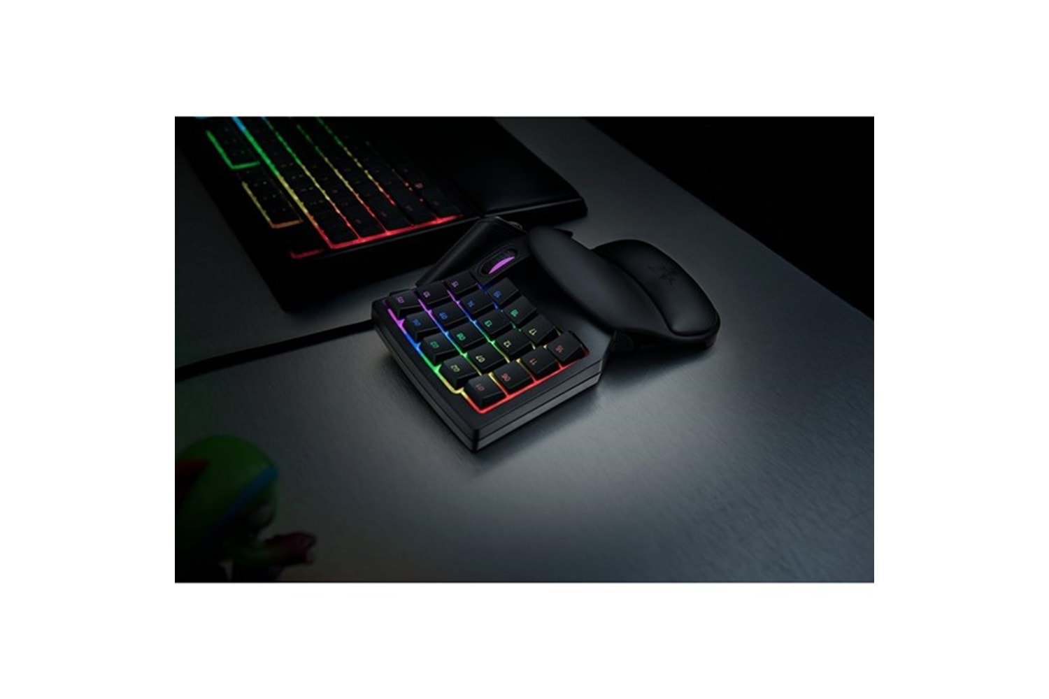 RAZER TARTARUS V2 RGB Siyah Oyun Konsolu RZ07-02270100-R3M1