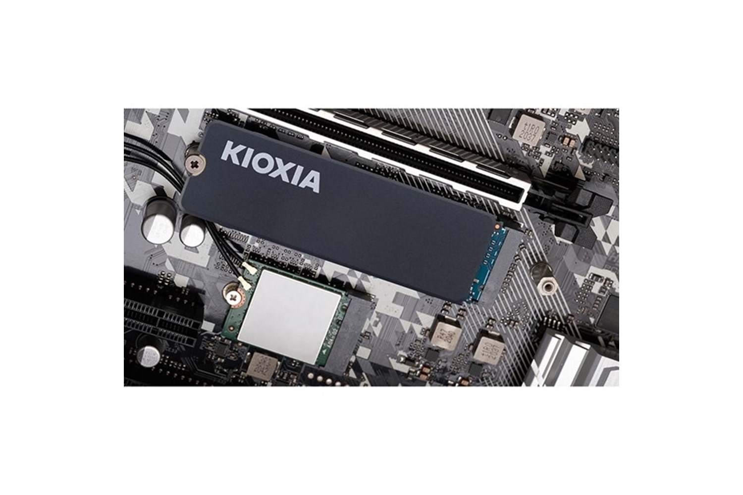 KIOXIA 1TB EXCERIA LSC11K1T02G8 6200-4900MB/s M2 NVME GEN4 DİSK SOĞUTUCULU