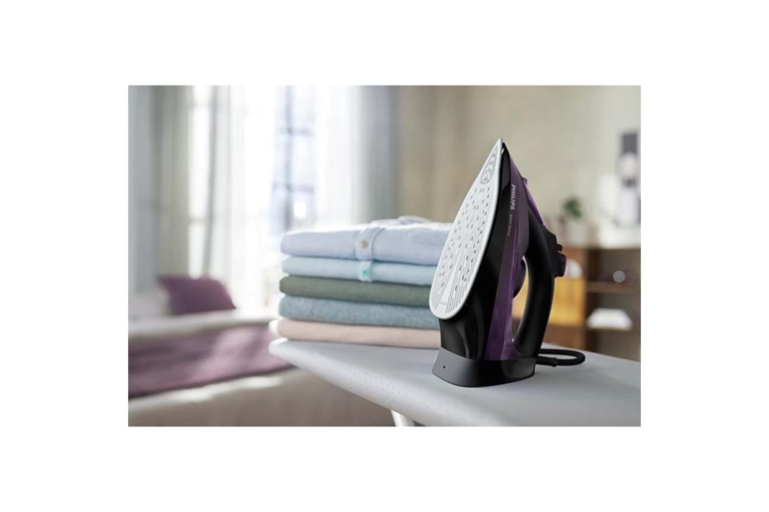 PHILIPS DST5030/80 2400 W Buharlı Ütü