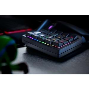 RAZER TARTARUS V2 RGB Siyah Oyun Konsolu RZ07-02270100-R3M1