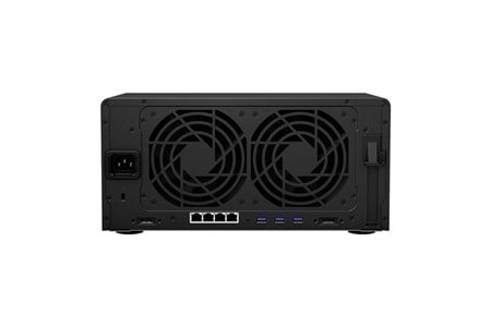 SYNOLOGY DS1821-4G PLUS RYZEN V1500B 4GB RAM- 8-diskli Nas Server (Disksiz)