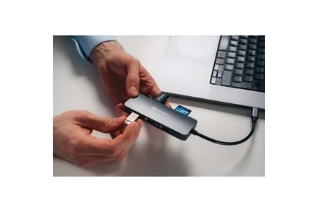 VERBATIM CMH-09 USB-C Pro 9 Bağlantı Noktalı Dock