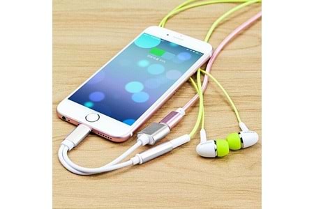 Codegen Apple iPhone Lightning + 3.5mm Stereo Dönüştürücü Çoklayıcı Adaptör CDG-CNV51