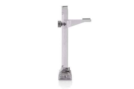 THERMALTAKE Universal Ekran kartı Tutacağı (VGA Holder) AC-068-OOONAN-A1