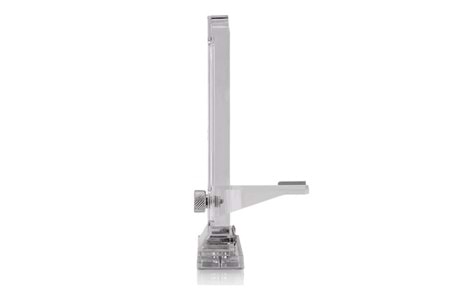 THERMALTAKE Universal Ekran kartı Tutacağı (VGA Holder) AC-068-OOONAN-A1