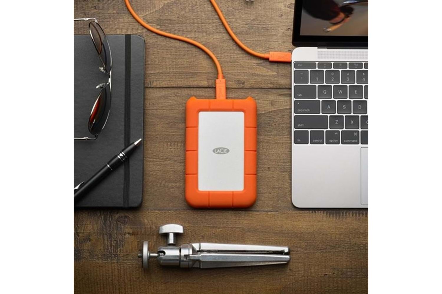LACIE 1TB RUGGED STFR1000800 THUNDERBOLT 4 HARİCİ DİSK